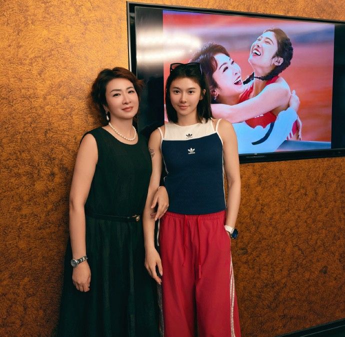 在线体育-吴艳妮社媒再晒28岁生日照:幸福的生日碎片