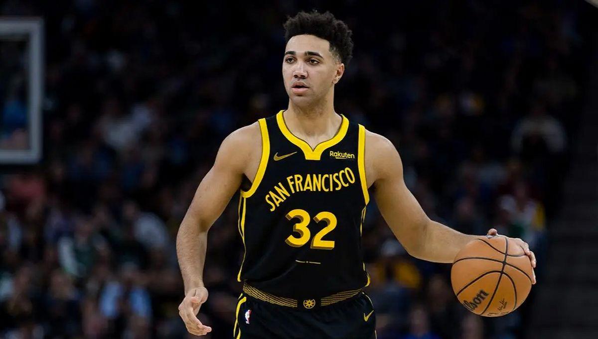 在线体育-不争气啊!足足培养了3年,还是被球队放弃,如今只值一个次轮签