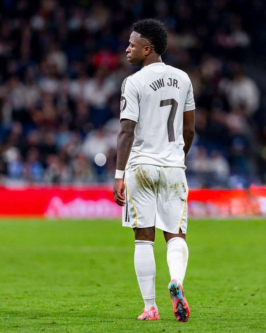 篮球直播-随着皇马0-1爆冷+巴萨笑纳！西甲最新积分榜:1-4名差13分马竞掉队